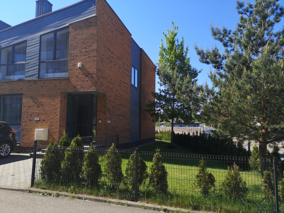 Veziu Apartamentai 2-Ame Kotedzo Aukste Apartment Palanga Exterior photo